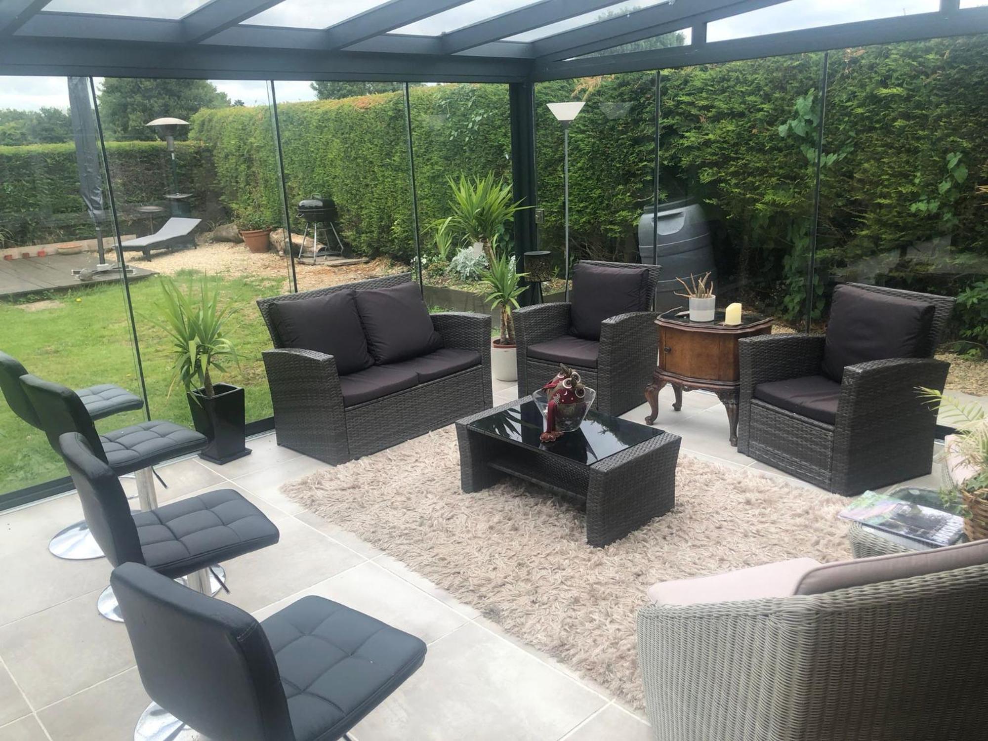 Entire Guest Suite With Gated Property Broad Blunsdon Exteriör bild